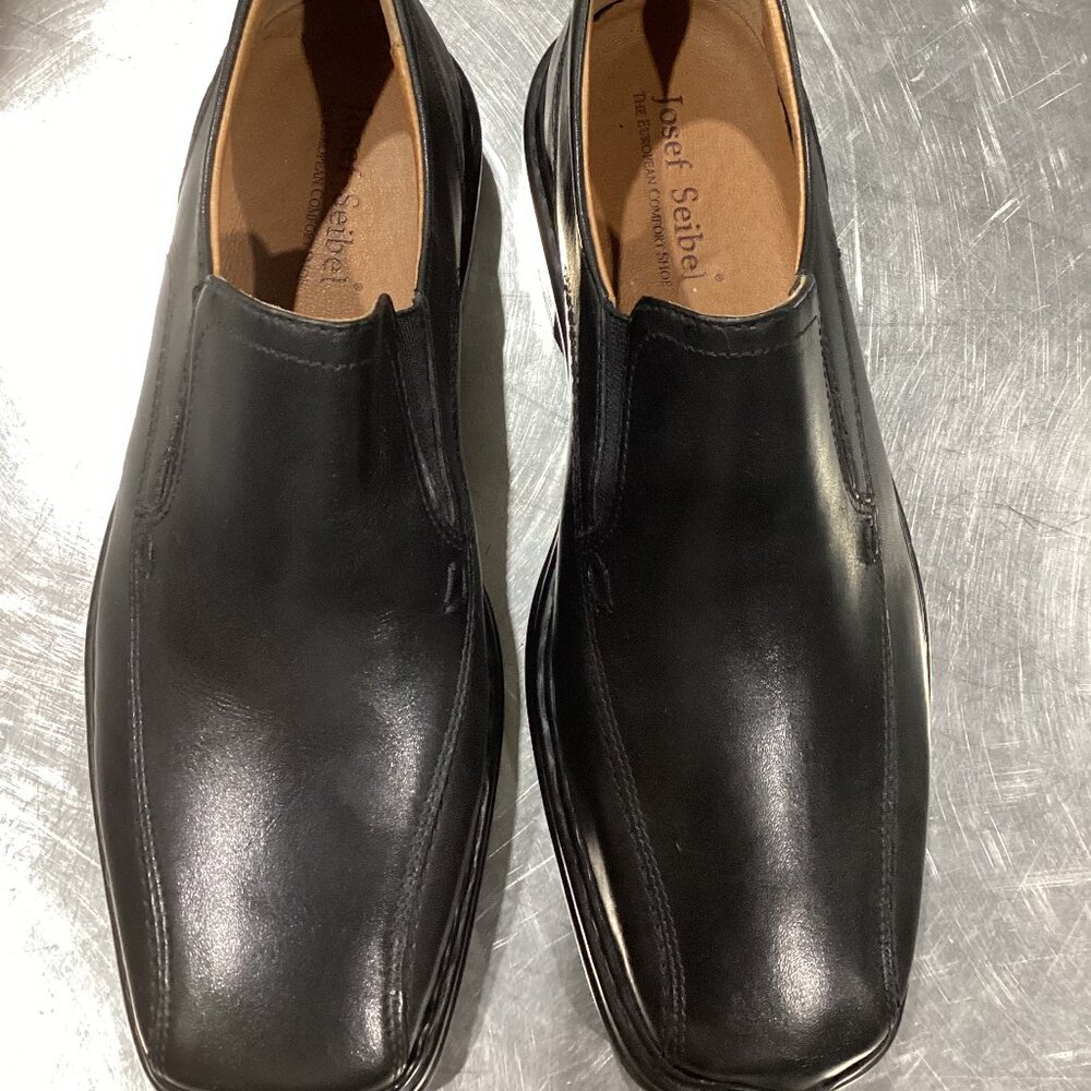 Josef Seibel Black Leather Slip-On Dress Shoes – Men’s